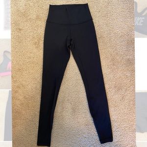 Lululemon Wunder under Leggings